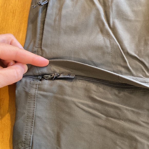 Columbia women’s convertible pant size 10 - Picture 5 of 8